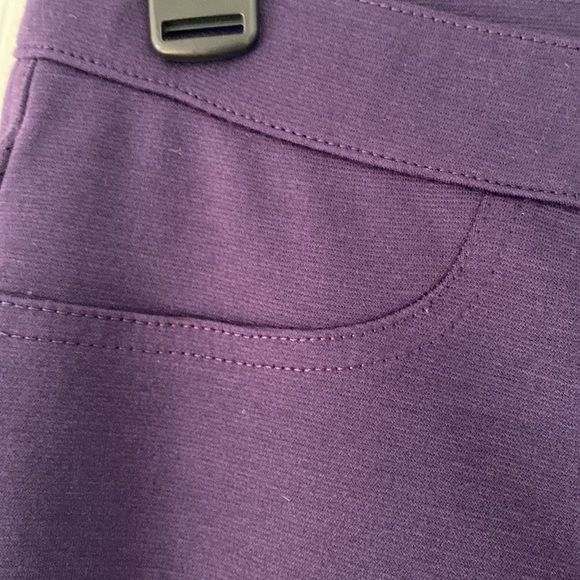 New violet slip on pants w/mock pockets -smoke free home - Picture 3 of 4
